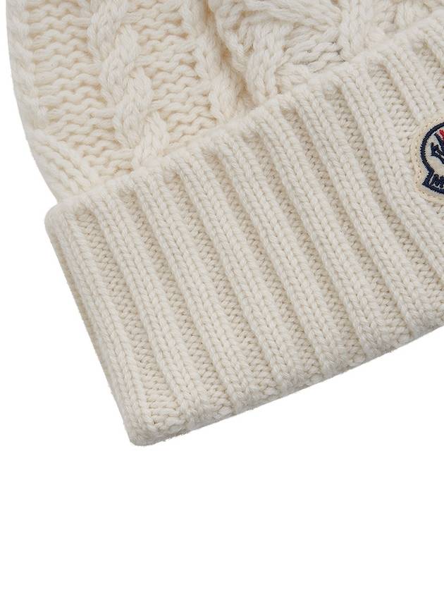 Foam Knit Beanie 3B00029 M4506 002 - MONCLER - BALAAN 8