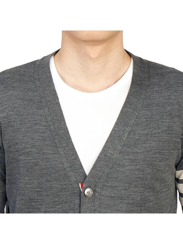 Men's Sustainable Classic Diagonal Wool Cardigan Medium Grey - THOM BROWNE - BALAAN 8