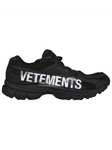 Spike Runner 2 Low Top Sneakers Black - VETEMENTS - BALAAN 1