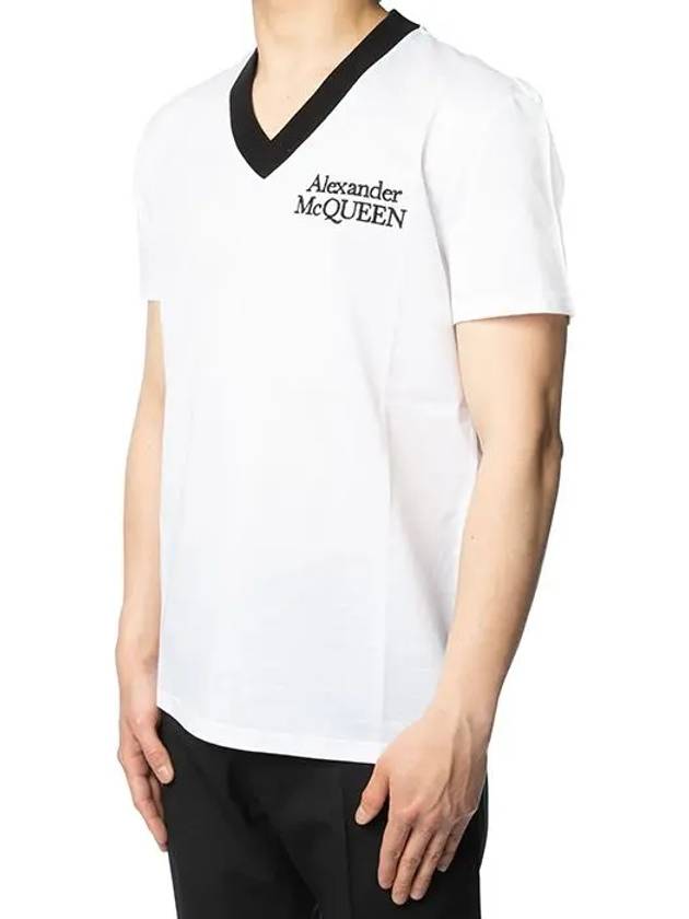 Embroiderd Logo V-neck Short Sleeve T-shirt White - ALEXANDER MCQUEEN - BALAAN 5