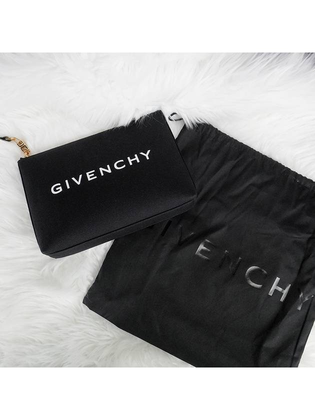 Logo Print Large Pouch Bag Black - GIVENCHY - BALAAN 7