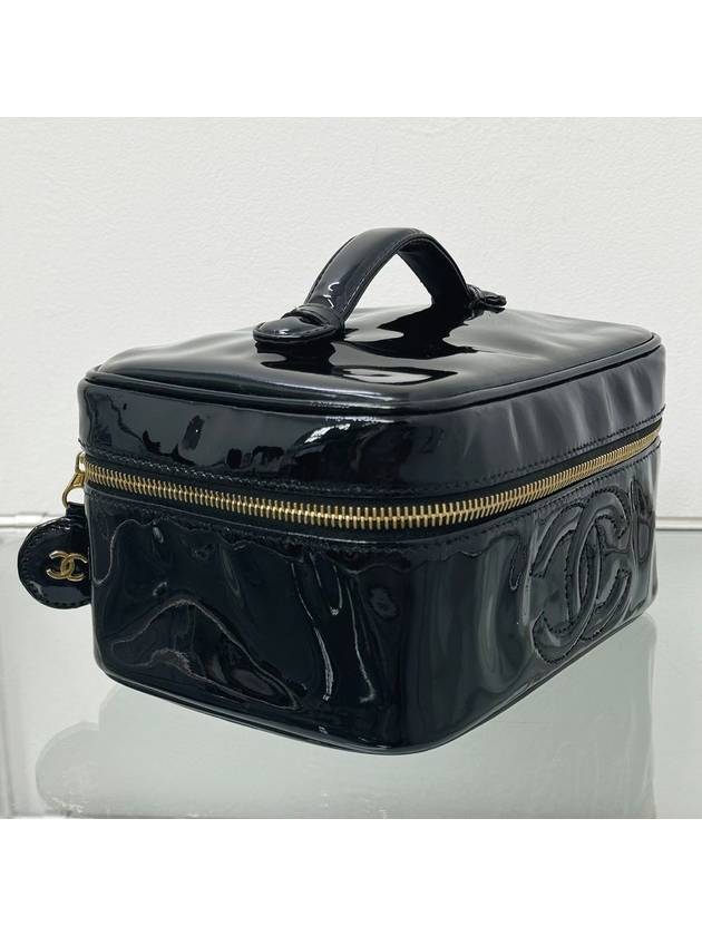 Black enamel 4th division CC logo vanity cosmetic bag 4VCHB28712 - CHANEL - BALAAN 9