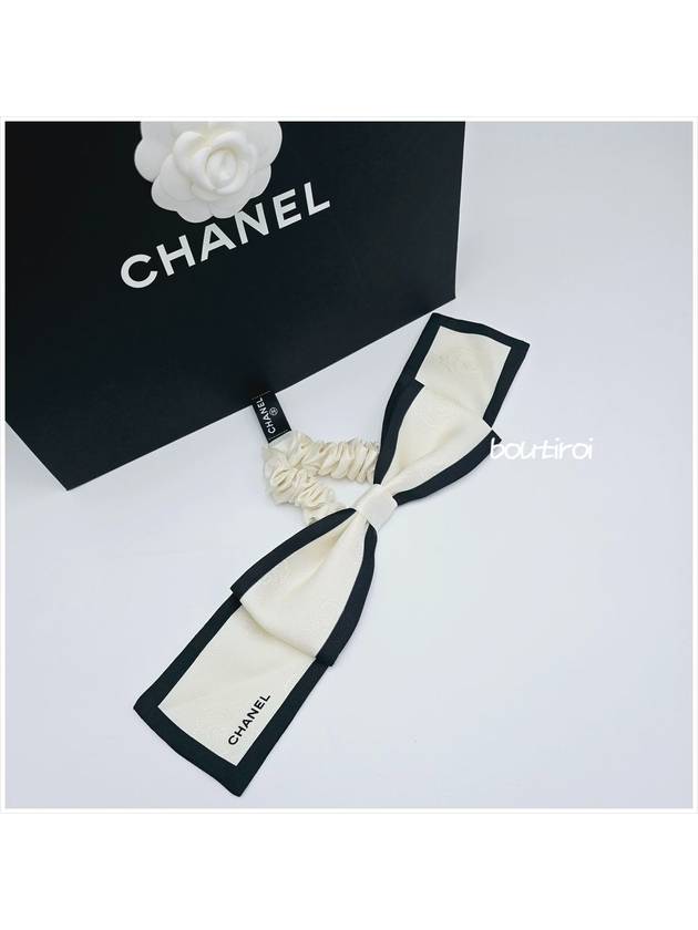 CC Ribbon Hair Scrunch Band White Black - CHANEL - BALAAN 9