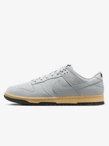 Dunk Low Retro SE Men s Sneakers Wolf Gray Gum Yellow Black HQ1932 001 742824 - NIKE - BALAAN 1