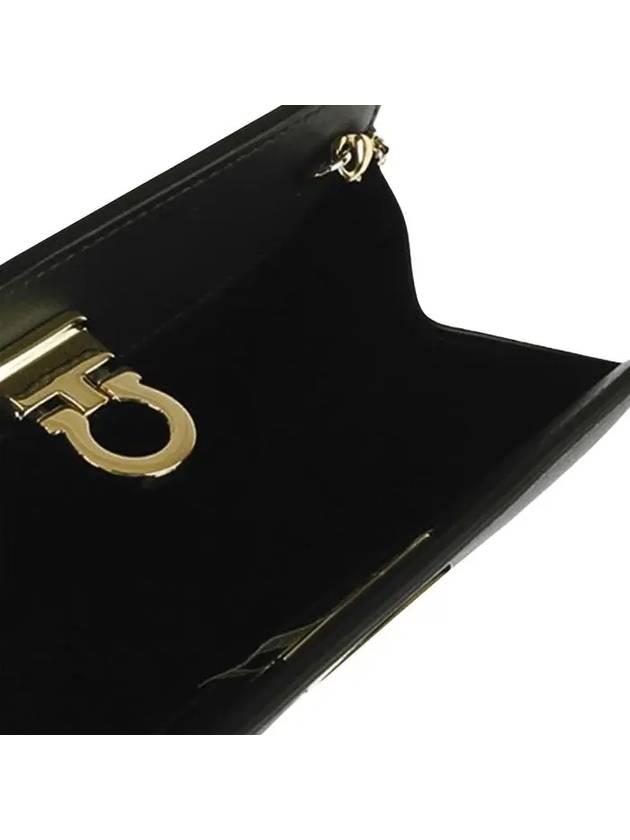 Diana Small Clutch Bag Black - SALVATORE FERRAGAMO - BALAAN 5