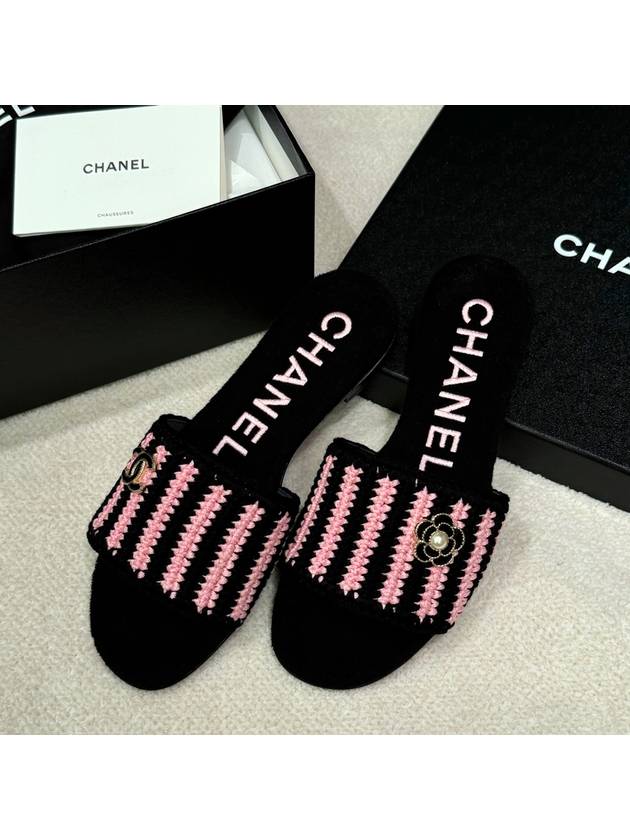 Mule slippers crochet black pink camel CC logo decoration - CHANEL - BALAAN 5