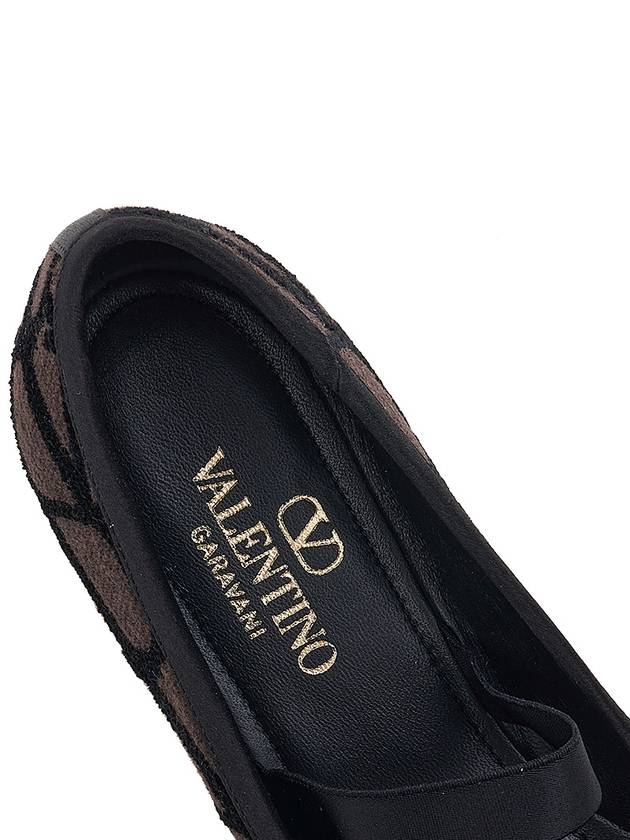 Iconography Flat Shoes 3W2S0HE8 QPG U02 - VALENTINO - BALAAN 8