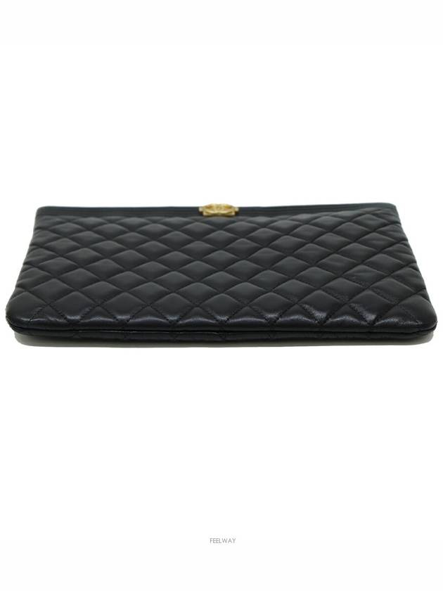 women clutch bag - CHANEL - BALAAN 6