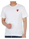 Play Men's Small Double Red Heart Wappen Short Sleeve T-Shirt P1 T288 2 White - COMME DES GARCONS - BALAAN 6