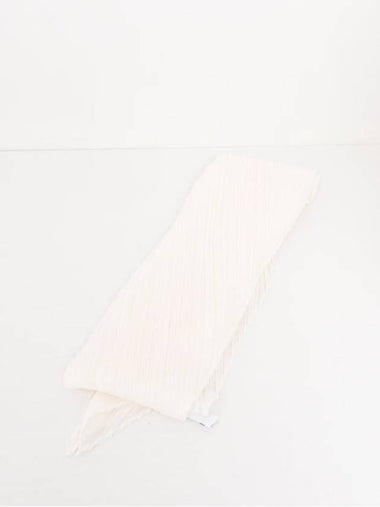 Pleats Basic Scarf White - ISSEY MIYAKE - BALAAN 1