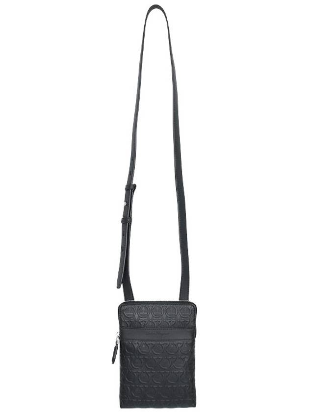 Gancini Embossed Travel Cross Bag Black - SALVATORE FERRAGAMO - BALAAN 4