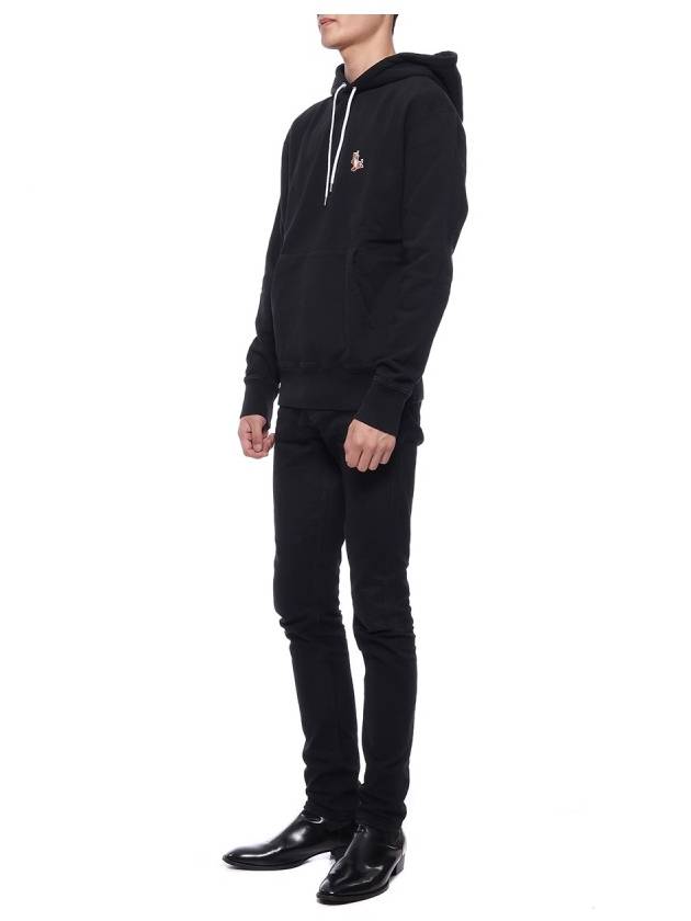 Chillax Fox Patch Classic Hoodie Black - MAISON KITSUNE - BALAAN 5