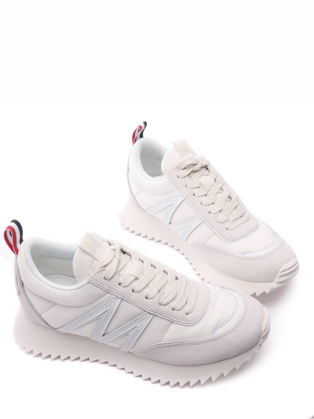 Pacey Low-Top Sneakers Milk White - MONCLER - BALAAN 6