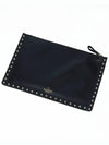 Rockstud Clutch Bag Black - VALENTINO - BALAAN 5