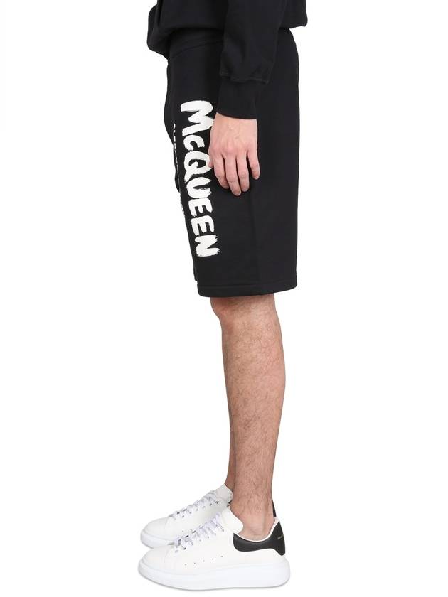 Men's White Graffiti Logo Shorts Black - ALEXANDER MCQUEEN - BALAAN 4