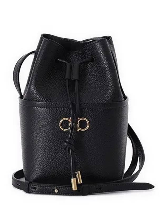 Gancini Mini Bucket Bag Black - SALVATORE FERRAGAMO - BALAAN 2