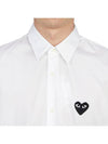 Play Black Heart Patch Long Sleeve Shirt White - COMME DES GARCONS - BALAAN 7