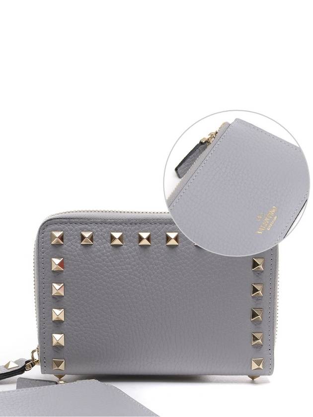 Women's Rockstud Half Wallet SW2P0P79_VSH_PR6_19F - VALENTINO - BALAAN 1