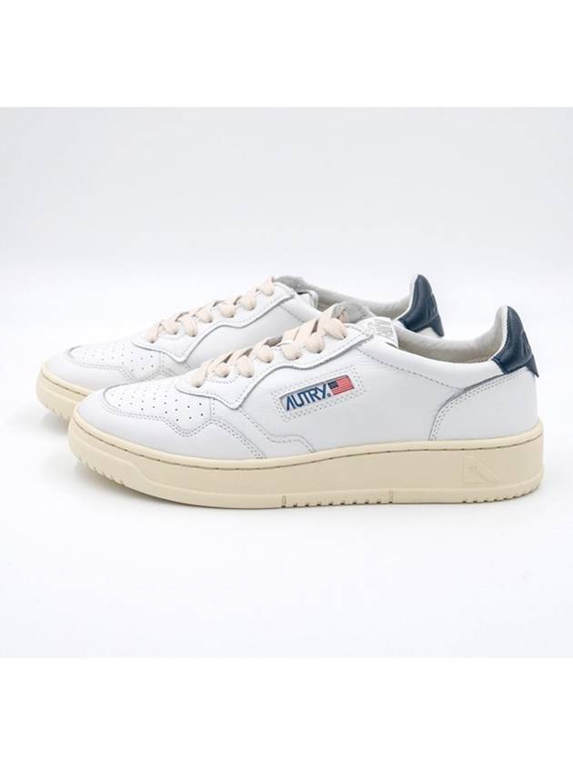 Medalist Low Top Sneakers All White - AUTRY - BALAAN 2