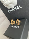 Heart CC logo earrings ABC948 - CHANEL - BALAAN 7