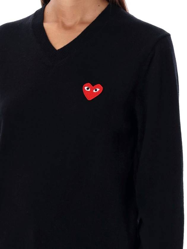 Comme Des Garçons Play Red Heart Patch V-Neck - COMME DES GARCONS PLAY - BALAAN 3