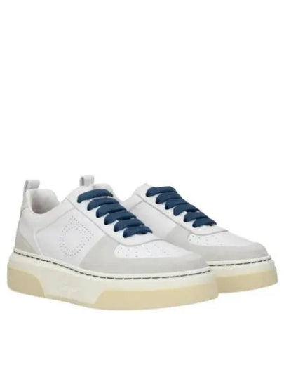 Men s Sneakers CASSINA LOW BIANCO 0758147 - SALVATORE FERRAGAMO - BALAAN 1