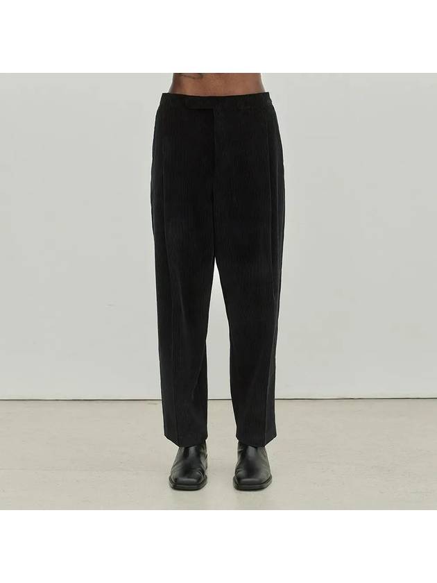 Corduroy One Tuck Wide Pants Black - NOIRER - BALAAN 1