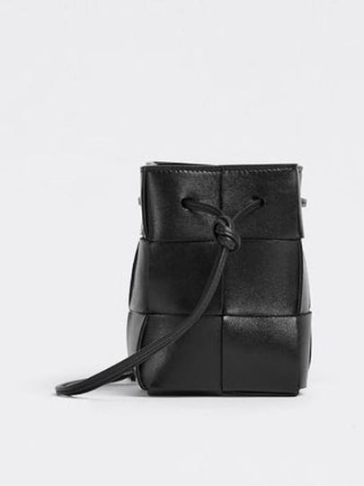 Intrecciato Cassette Small Bucket Bag Black - BOTTEGA VENETA - BALAAN 2