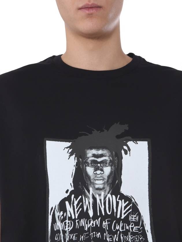 Men's Basquiat Printing Short Sleeve T-Shirt Black - NEIL BARRETT - BALAAN 5