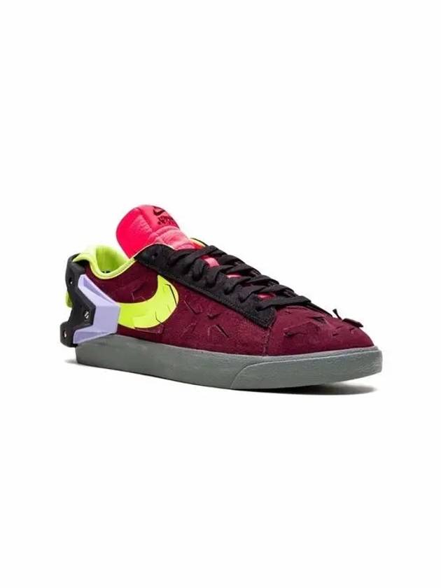 Blazer Low Top Sneakers Night Maroon - NIKE - BALAAN 4