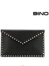 Rockstud Envelope Clutch Bag Black - VALENTINO - BALAAN 2