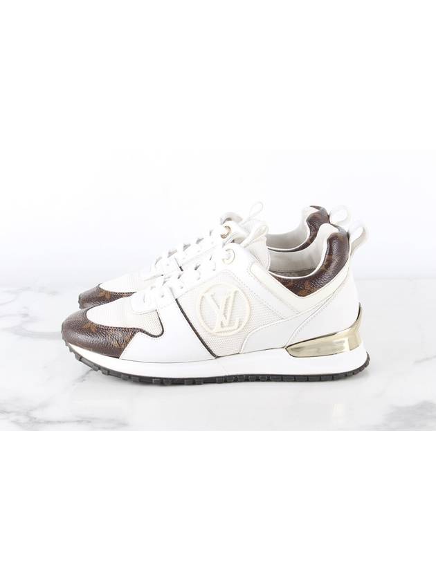 LV Runaway Gold Sneakers White 35 5 225 - LOUIS VUITTON - BALAAN 4