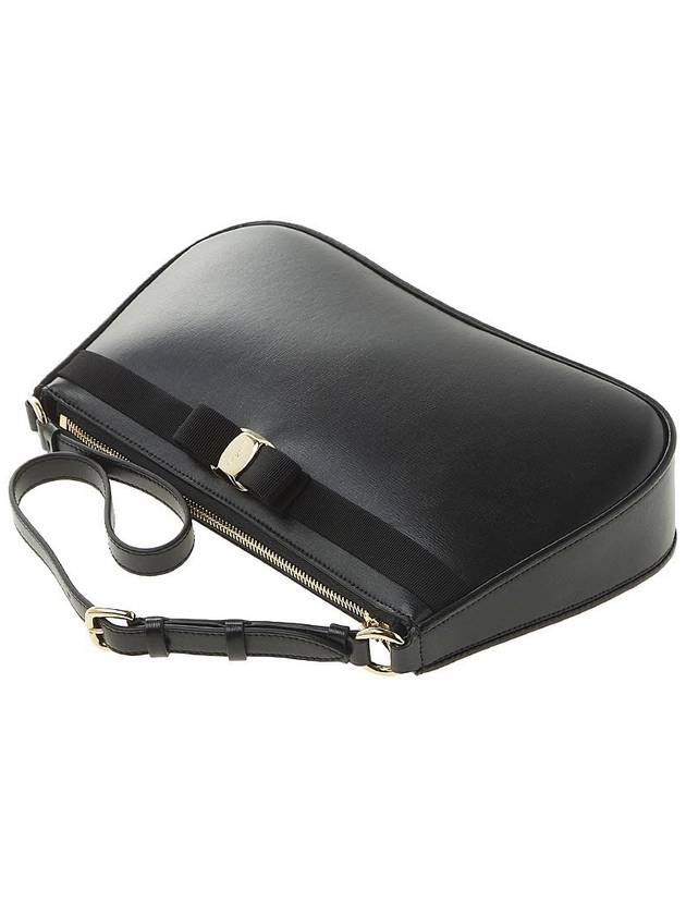 Vara Bow Shoulder Bag Black - SALVATORE FERRAGAMO - BALAAN 5