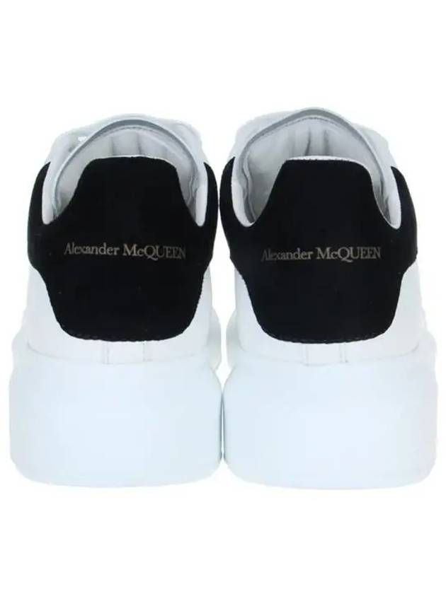 Oversized Low Top Sneakers White - ALEXANDER MCQUEEN - BALAAN 4