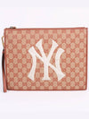 GG Fabric New York Yankees Medium Clutch Bag 547796 - GUCCI - BALAAN 1