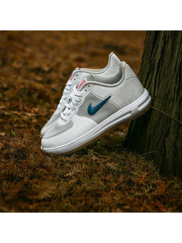 Lunar Force 1 SP Low Top Sneakers White - NIKE - BALAAN 3