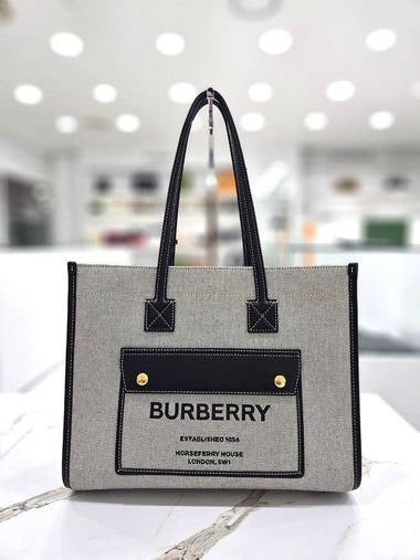 Small Freya two tone canvas leather tote bag 8044137 - BURBERRY - BALAAN 1