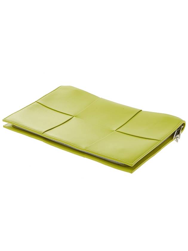 Intrecciato Arco Clutch Bag Kiwi - BOTTEGA VENETA - BALAAN 5