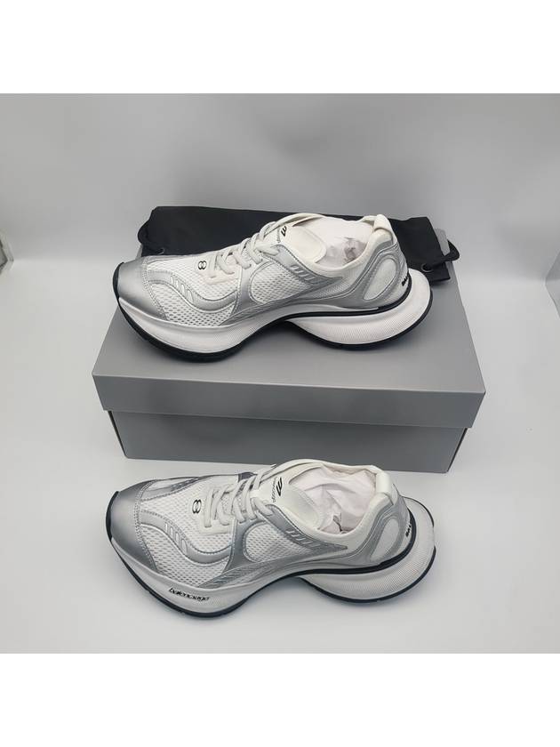 Circuit Low Top Sneakers White Silver - BALENCIAGA - BALAAN 10