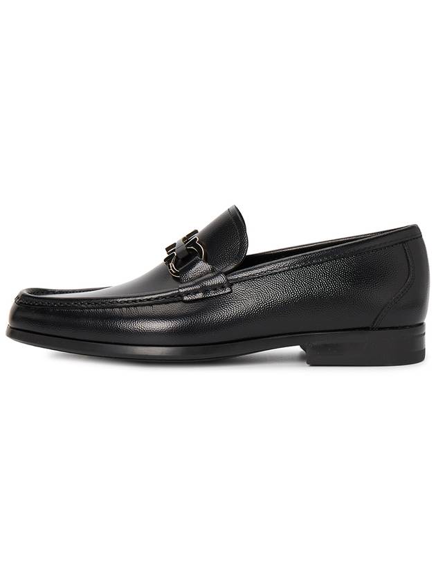 Gancini Ornament Moccasin Loafers Black - SALVATORE FERRAGAMO - BALAAN 4