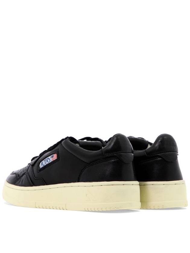 Women's Medalist Goatskin Low Top Sneakers Black - AUTRY - BALAAN 6