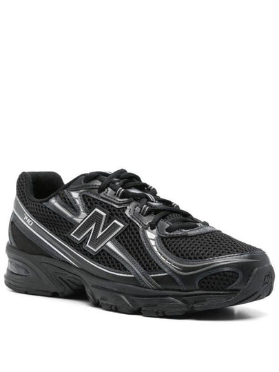 New Balance Sneaker 