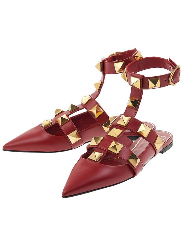 Roman Stud Flat Red - VALENTINO - BALAAN.