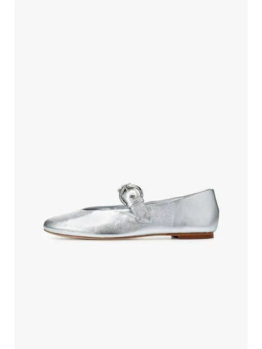 Wearing BETHANY ballet flat shoes silver - REFORMATION - BALAAN 1