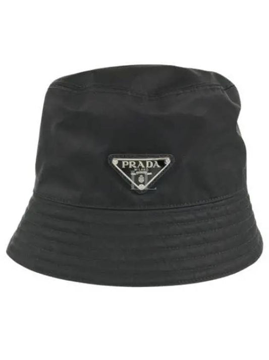Re-Nylon Triangle Logo Bucket Hat Black - PRADA - BALAAN 2