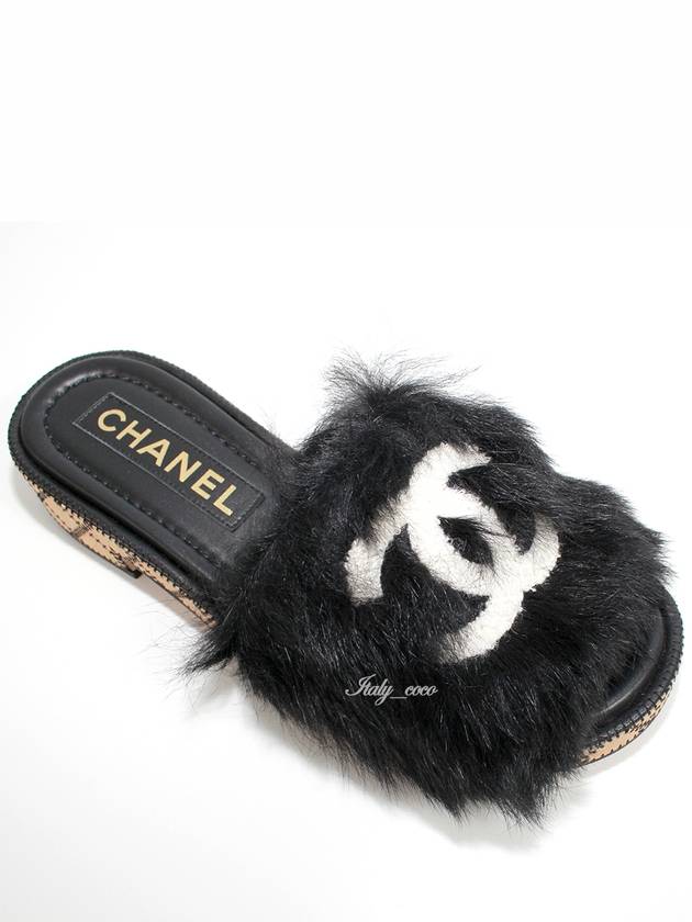 CC Logo Fur Shearling Mule Slippers Black G39357 - CHANEL - BALAAN 7