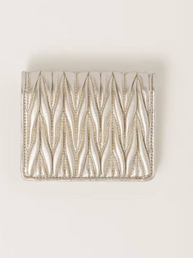 Matelasse Half Wallet Card Wallet Gold - MIU MIU - BALAAN 4