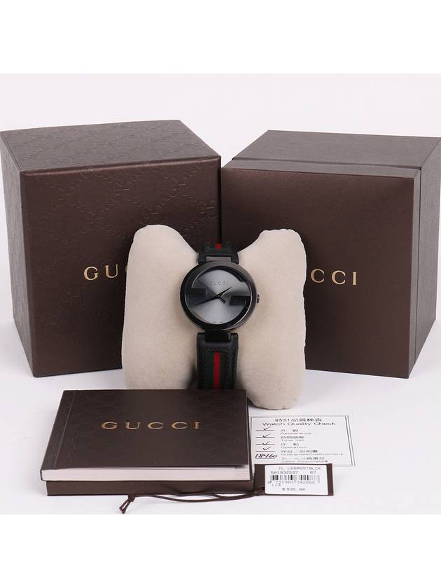 Black G frame three stripes leather watch 133 2 - GUCCI - BALAAN 10