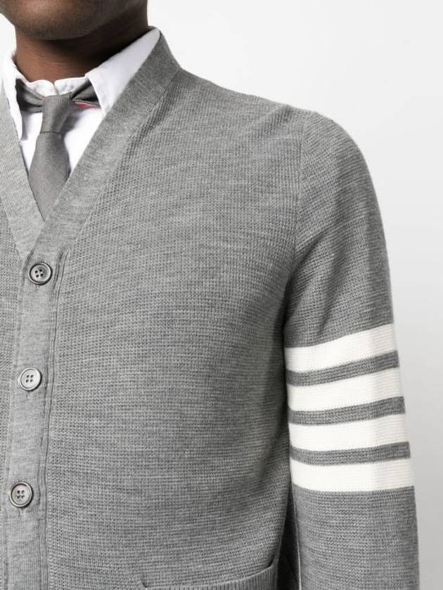 4-Bar Striped Waffle High V-Neck Cardigan Light Grey - THOM BROWNE - BALAAN 5