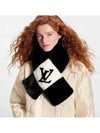 Women's Gogram Fur Scarf M77866 - LOUIS VUITTON - BALAAN 2